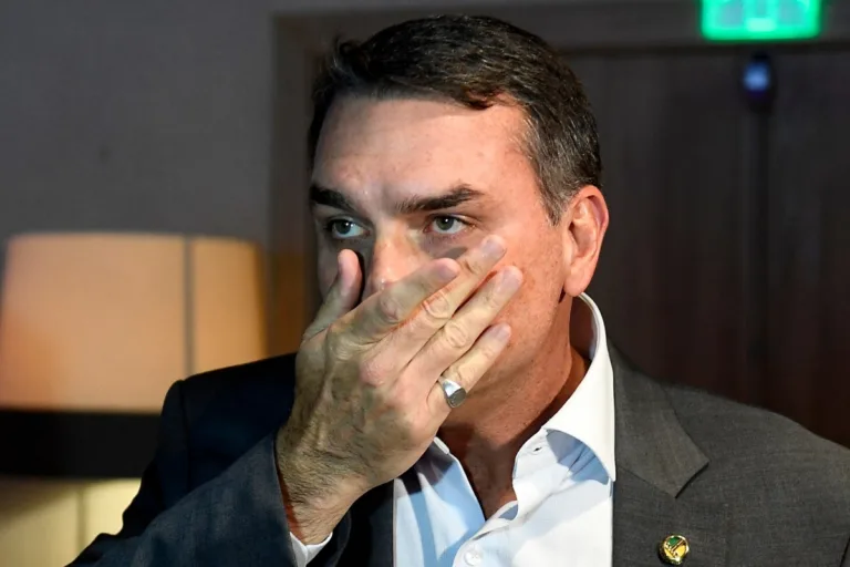Decisão de Nunes Marques foi 'equivocada' e pesquisa eleitoral é confiável, diz especialista