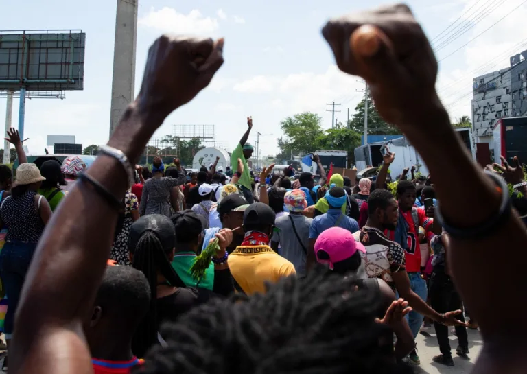 Conselho Eleitoral do Haiti adia primeiro turno das eleições presidenciais para 13 de dezembro