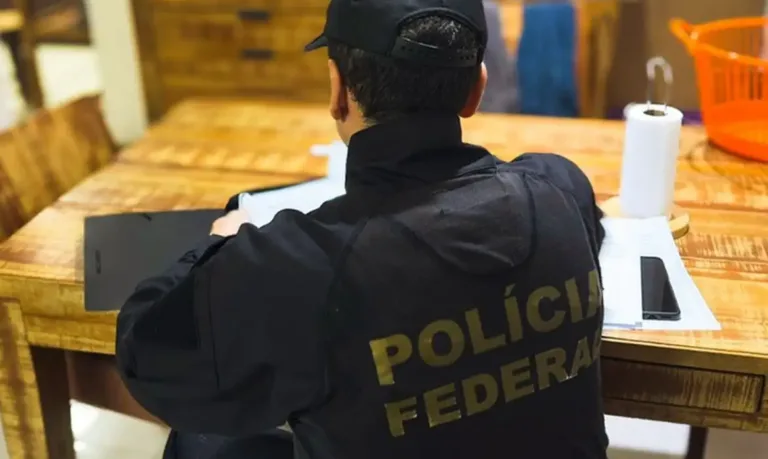 Operação da Polícia Federal combate facções criminosas em 16 estados