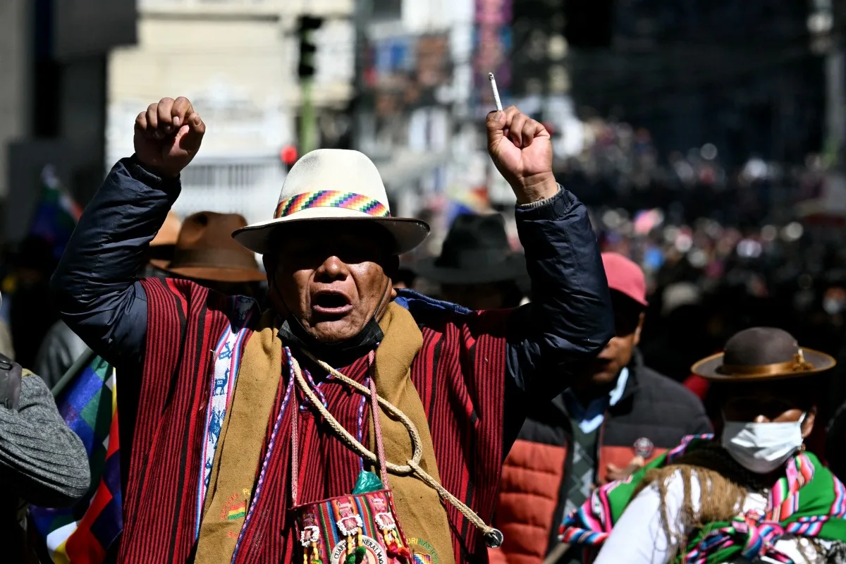 Manifestantes em La Paz