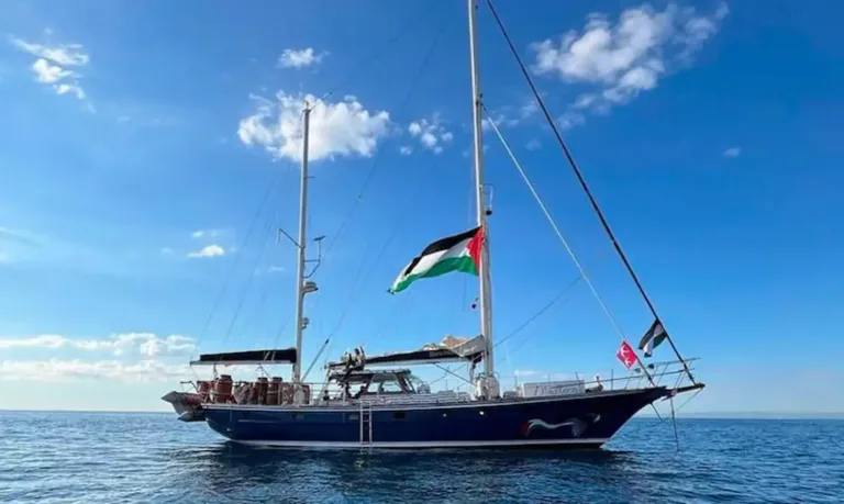 Três brasileiras da flotilha rumo a Gaza são detidas por Israel