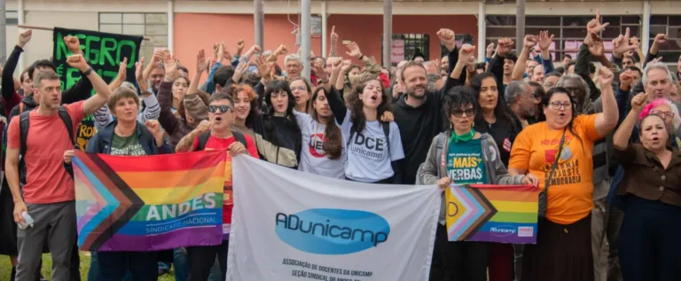'Ataques do MBL à greve dos estudantes busca deslegitimar movimento', denuncia sindicato