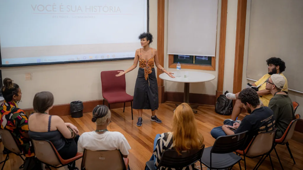 “Roteiros do Arrabalde: oficina de criação suburbana" é voltado para jovens de periferia