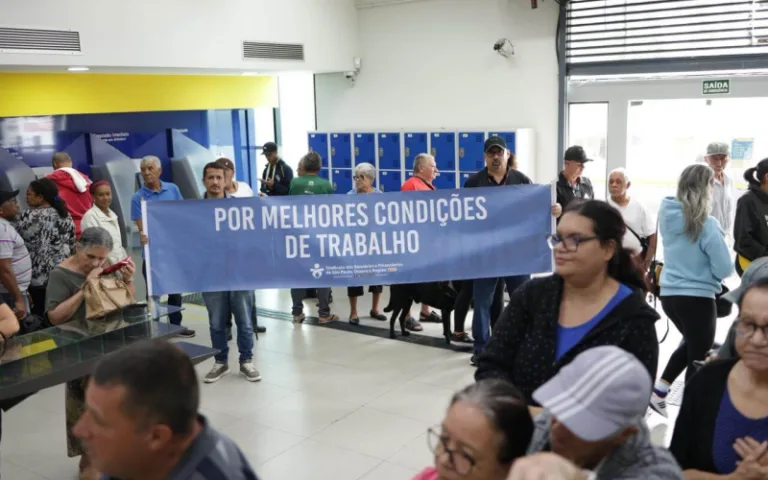 Consulta dos bancários ganha força na Paraíba e influencia negociações da campanha 2026