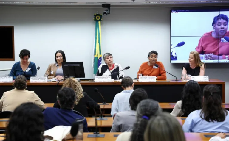 UnDF enfrenta crise estrutural, evasão estudantil e questionamentos sobre aluguel milionário