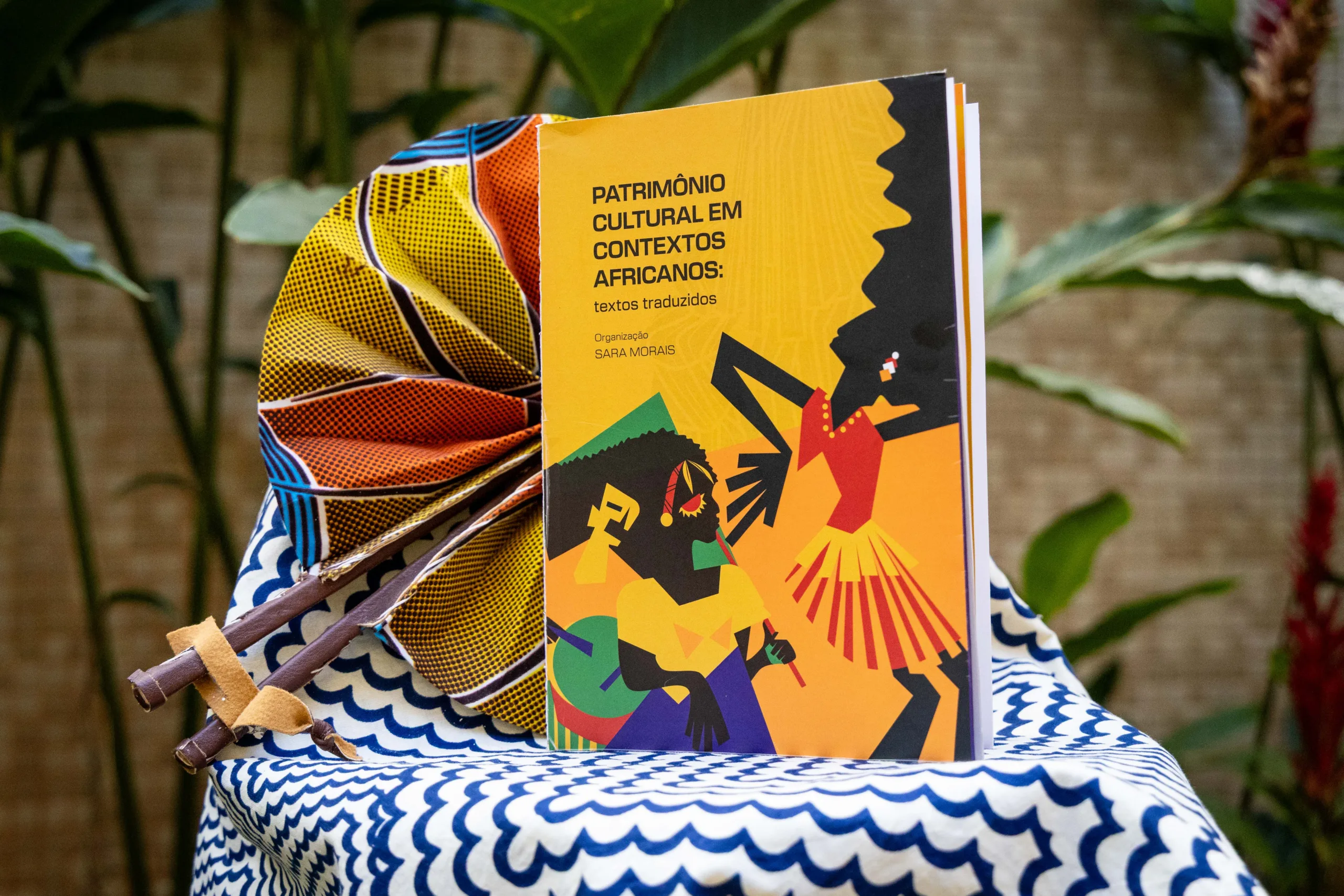 Livro Patrimônio Cultural em Contextos Africanos: textos traduzidos.