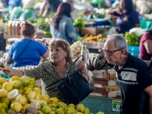 Mercado 2000, em Santatém (PA).