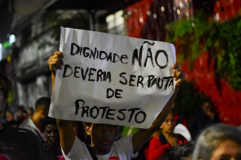 Deputados progressistas apostam em votação histórica no plenário da Câmara, com até 450 votos