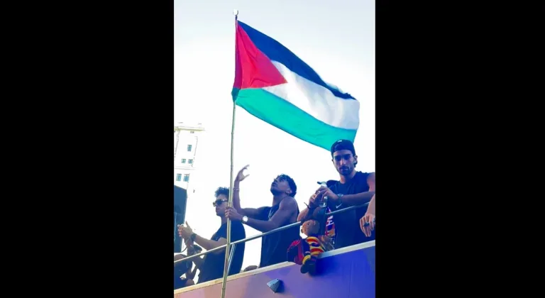 Lamine Yamal comemora título do Barcelona com a bandeira da Palestina