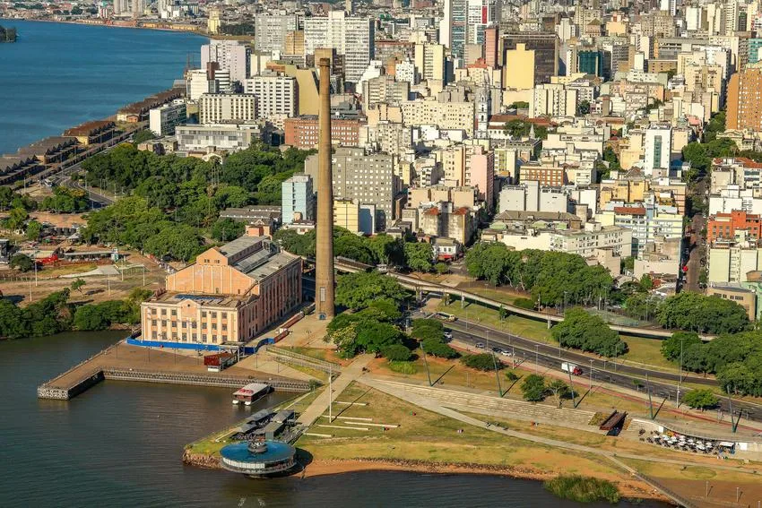Vista aérea da cidade de Porto Alegre
