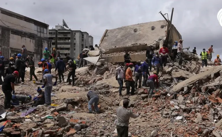 Sobe para 1.450 número de mortos por terremoto na Venezuela