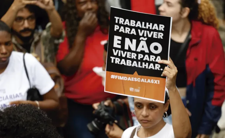 Fim da escala 6×1: estudo do INCT Observatório das Metrópoles contribui para o debate sobre a j