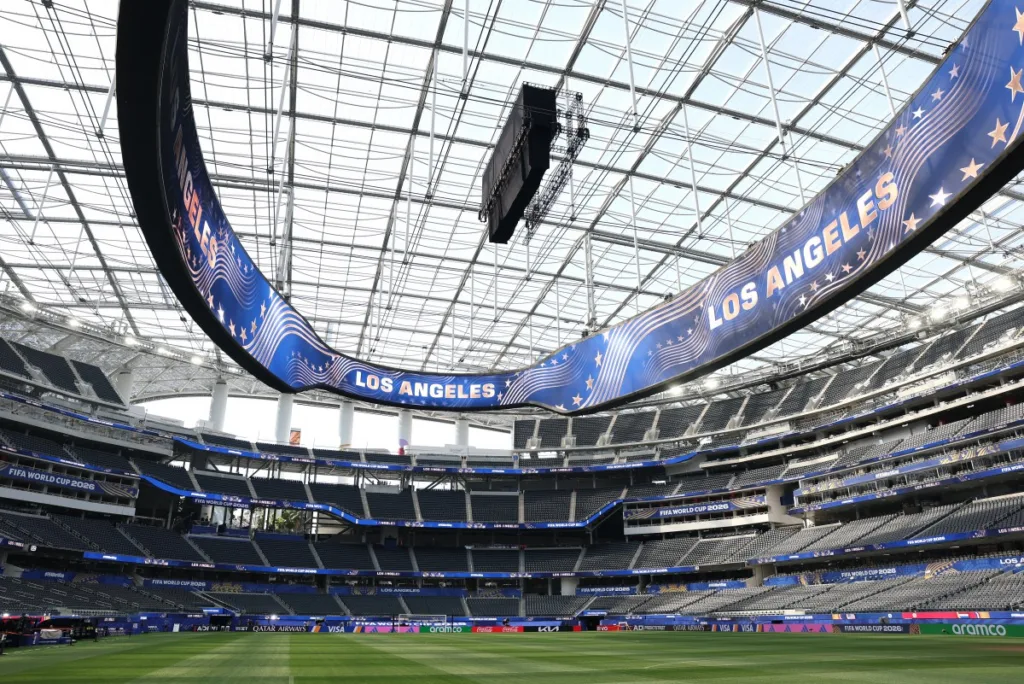 Uma visão geral do interior do estádio antes da partida do Grupo D da Copa do Mundo da FIFA 2026 entre EUA e Paraguai no Los Angeles Stadium em 11 de junho de 2026, em Los Angeles, Califórnia