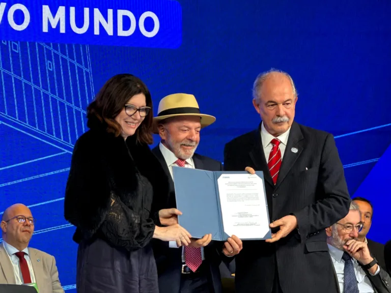 Minerais críticos e estratégicos entram no foco de Petrobras e BNDES em nova parceria