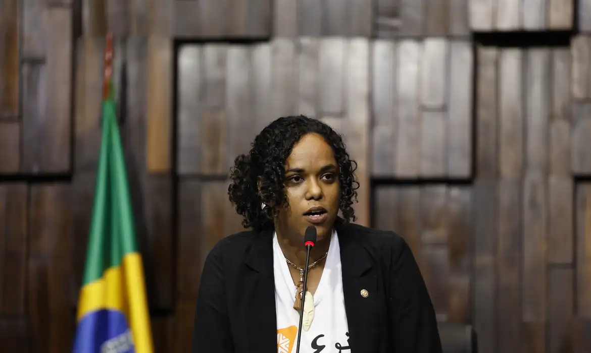 Dani Monteiro (Psol) preside a Comissão há cinco anos e recebeu mais de duas mil denúncias nesse período