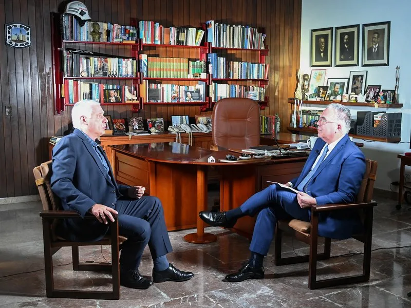 Presidente cubano Díaz-Canel afirma que reformas defendem o socialismo e rejeita ‘restauração capitalista’