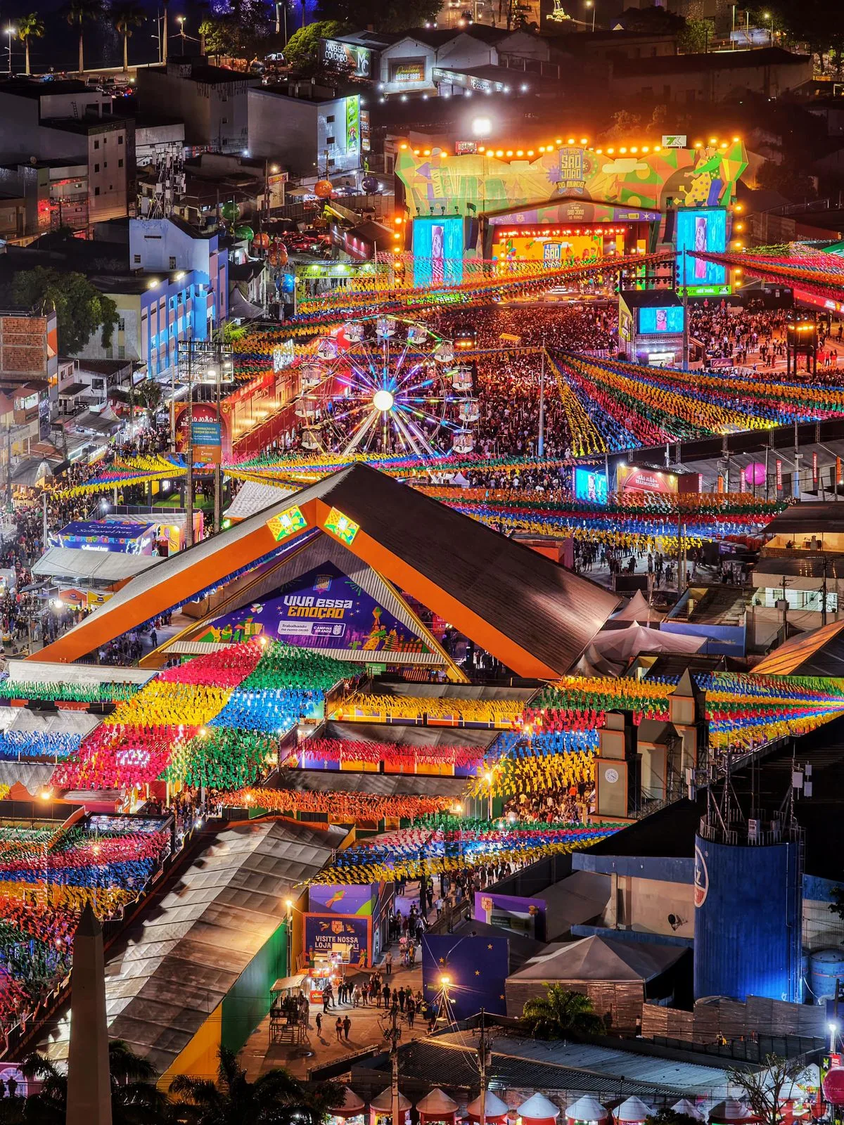 https://campinagrande.pb.gov.br/noite-de-sao-joao-com-quadrilha-comida-e-muita-musica-boa-pra-dancar-no-parque-do-povo/