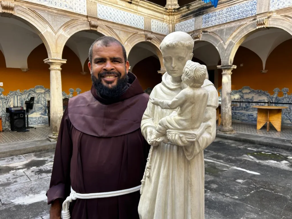 Frei Edilson é guardião do Convento de Santo Antônio, no Recife