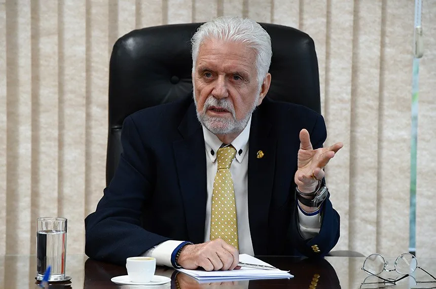 Jaques Wagner diz que dinheiro vivo encontrado pela PF era de diárias do Senado