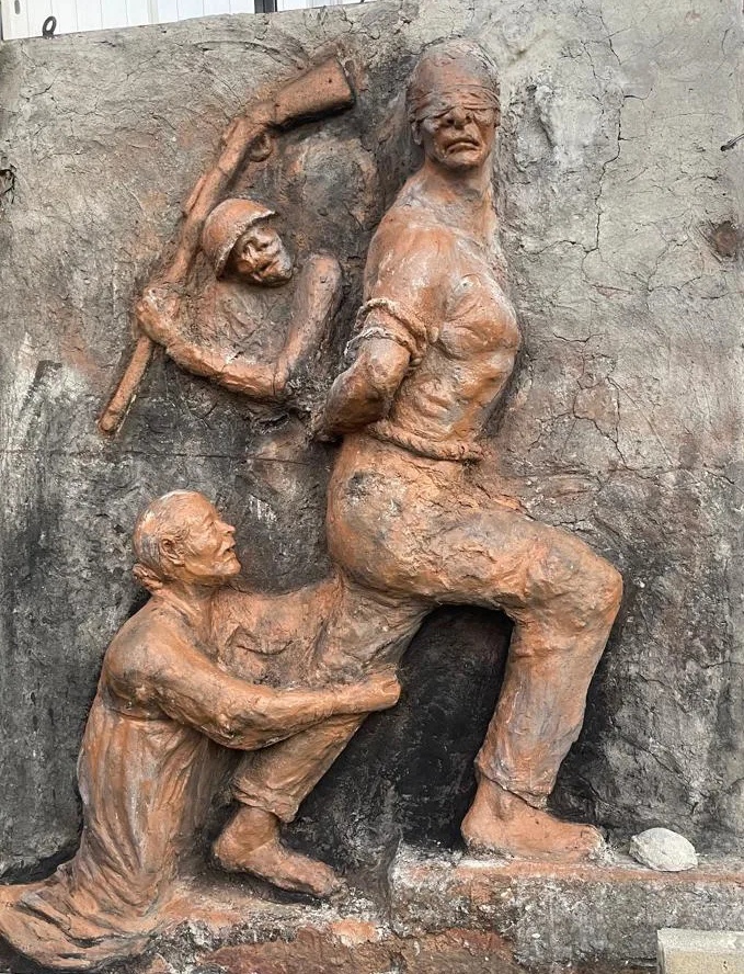 Escultura de Kinjo Minoru