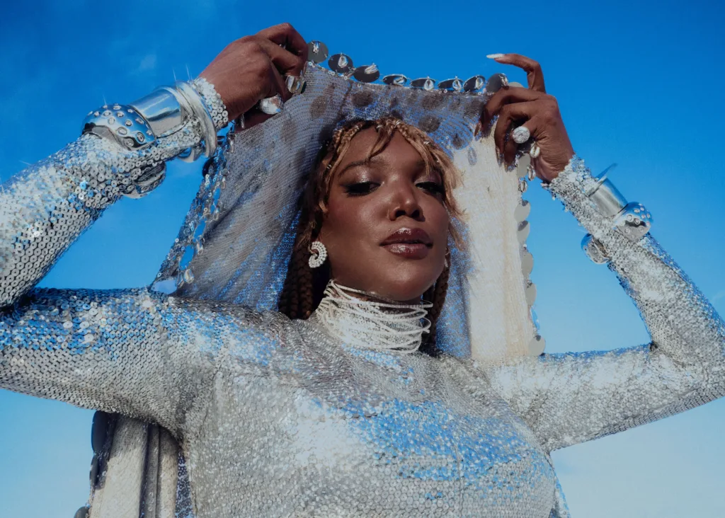 Na semana do Orgulho, Majur fala sobre espiritualidade, cultura afro-brasileira e direitos da população LGBT