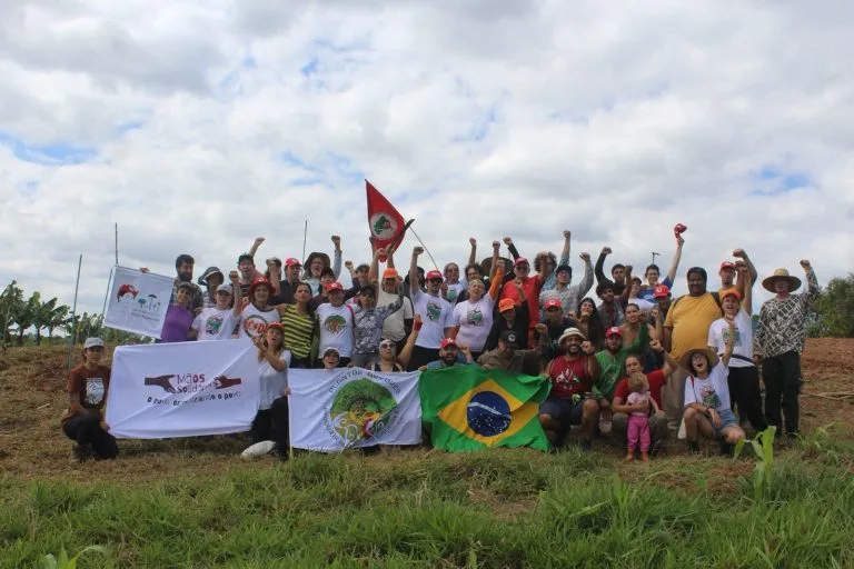 Rede Mãos Solidárias.