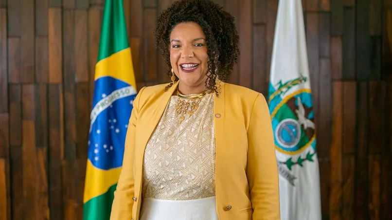 Renata Souza tem sido alvo de ataques recorrentes pelo deputado Rodrigo Amorim desde 2019