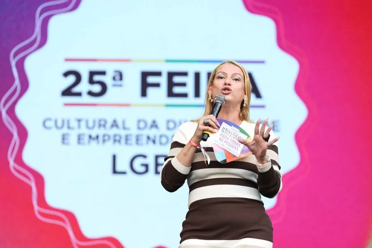 Campanha ‘O Brasil é de Todas as Cores’ reforça políticas públicas nacionais para os LGBT+