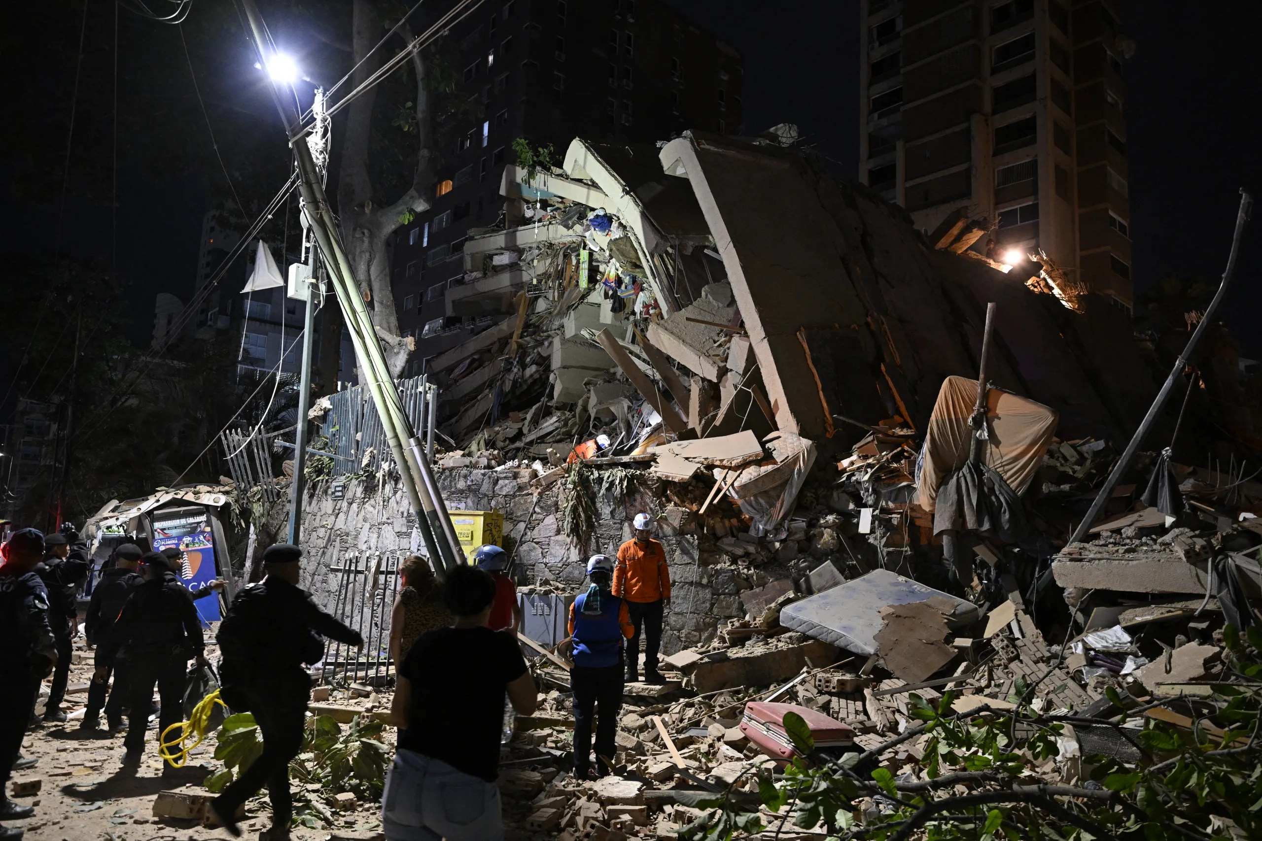 Países mobilizam ajuda humanitária para a Venezuela; ONU diz que resposta à catástrofe exigirá ‘esforço coletivo massivo’