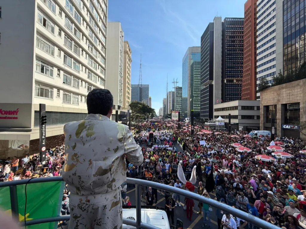 30ª edição da Parada do Orgulho LGBT+ em SP teve 14 trios elétricos