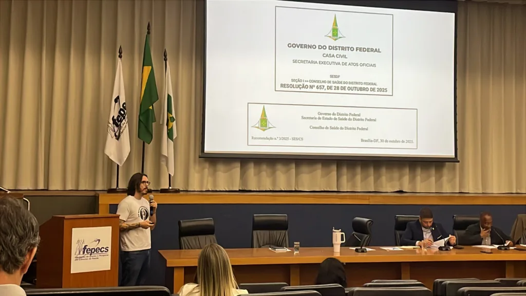 Pedro Henrique Costa apresentou o relatório