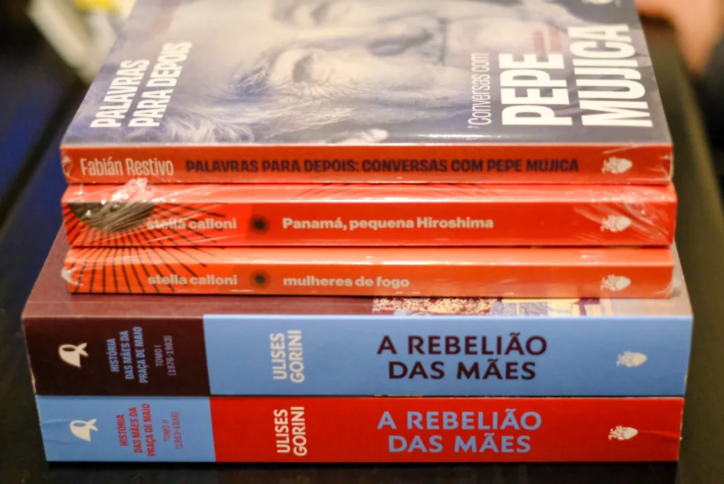 Pepe Mujica e Mães da Praça de Maio estão entre os mais vendidos