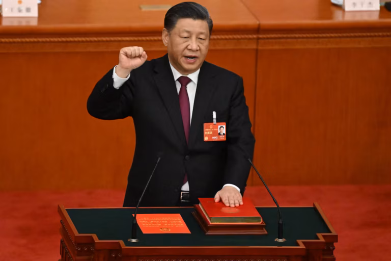 Xi Jinping: 'China ajudará a Venezuela nos trabalhos de socorro e reconstrução após terremoto'