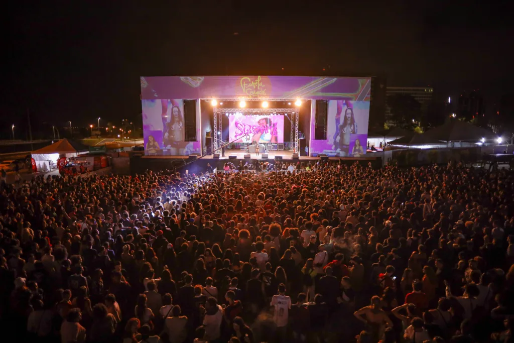 Festival Favela Sounds celebra dez anos com shows gratuitos, debates e atividades formativas na Praça do Museu Nacional, em Brasília