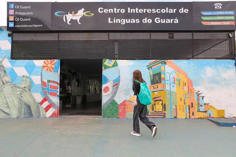 Rede pública de ensino do DF conta com 17 Centros Interescolares de Línguas (CILs)