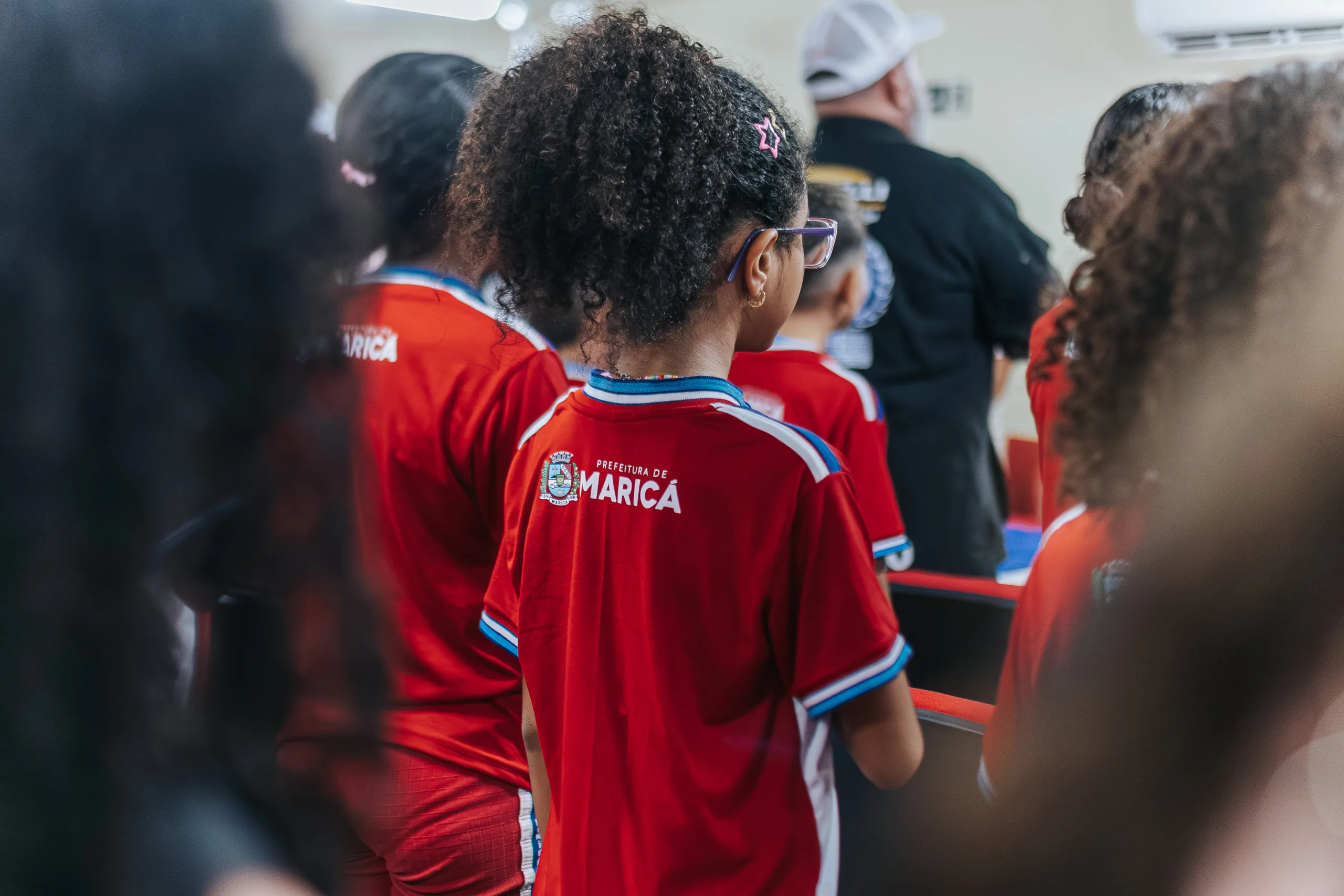 Carga horária mínima de permanência na escola passará a ser de 7h em Maricá