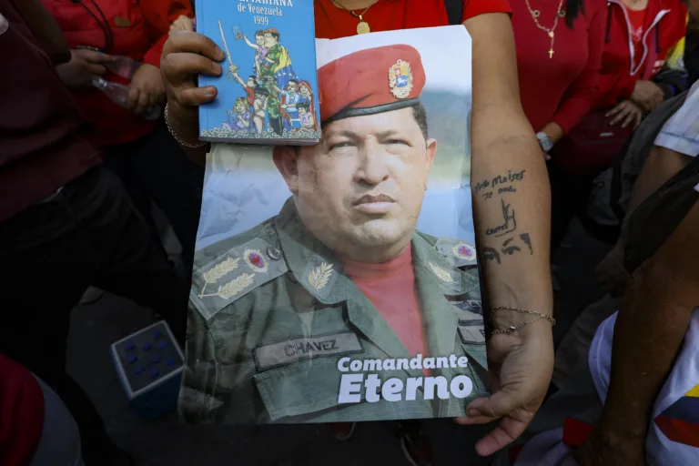 Venezuelanos celebram os 72 anos de Hugo Chávez com atos contra bloqueio e ingerência externa