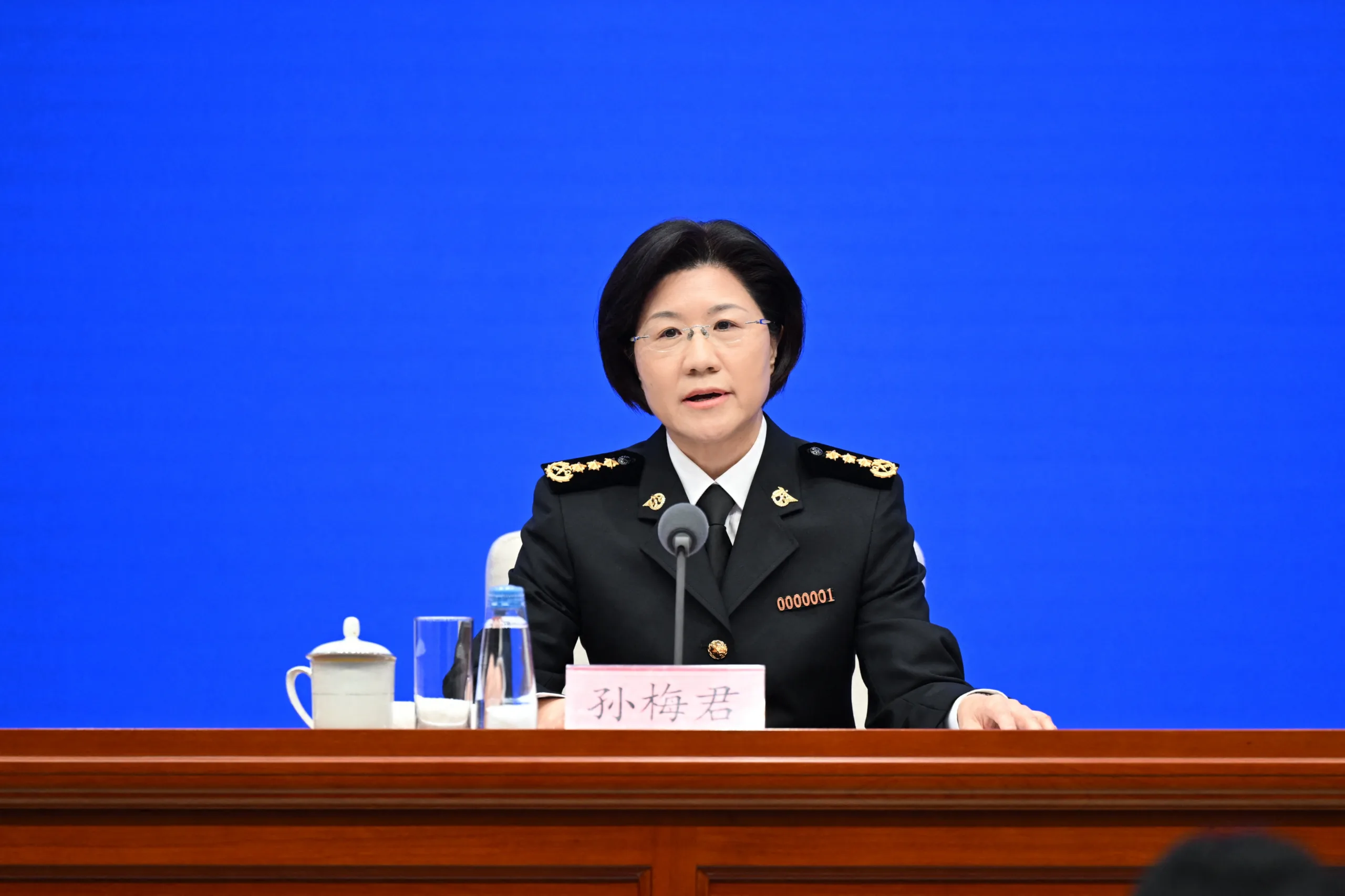 Sun Meijun, diretora-geral da Administração Geral das Alfândegas, em coletiva de imprensa realizada pelo Gabinete de Informação do Conselho de Estado em Pequim, capital da China, em 25 de agosto de 2025.