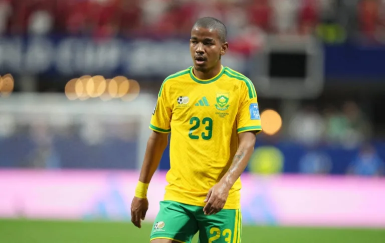 Jogador da África do Sul que disputou a Copa do Mundo morre aos 25 anos
