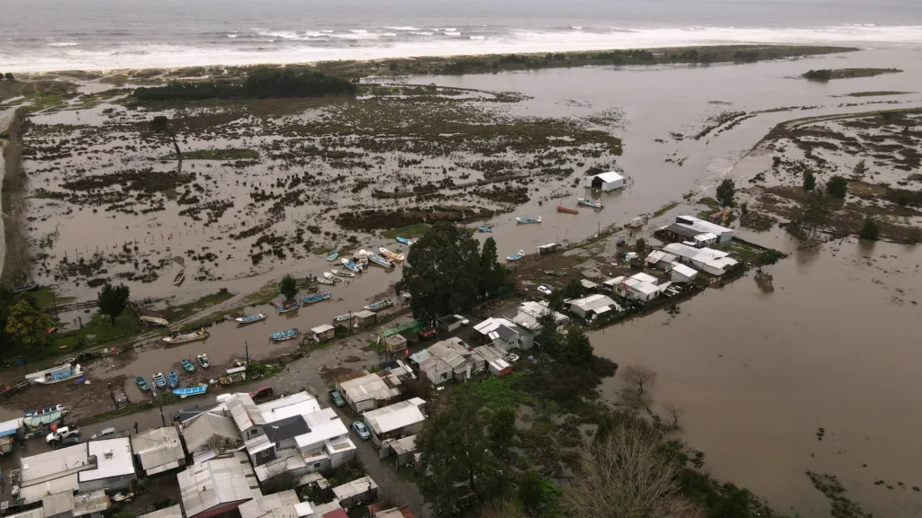 Temporal atinge o Chile e deixa pelo menos três mortos e 76 feridos