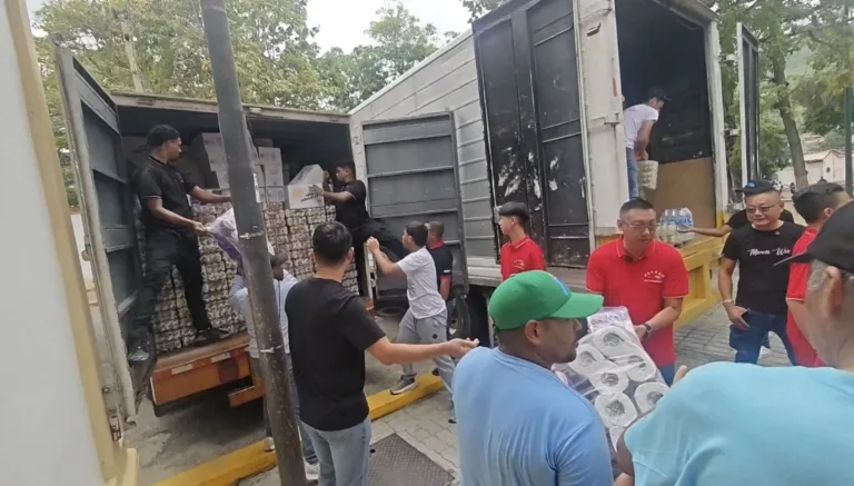 'Temos que continuar vivendo': povo venezuelano planeja reconstrução após terremotos
