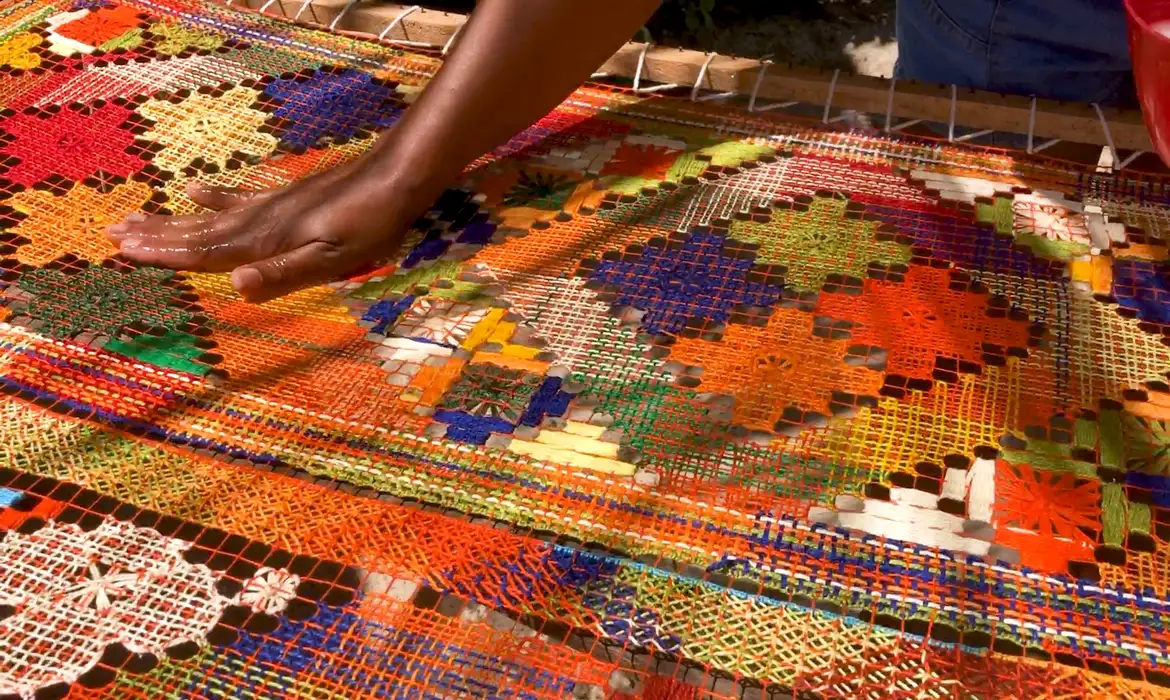 O artesanato brasileiro preserva saberes e tradições