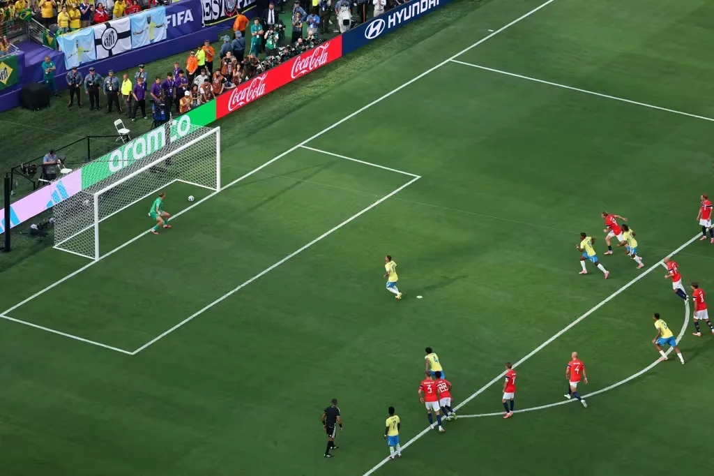 Bruno Guimarães perde pênalti que colocaria Brasil na frente do placar