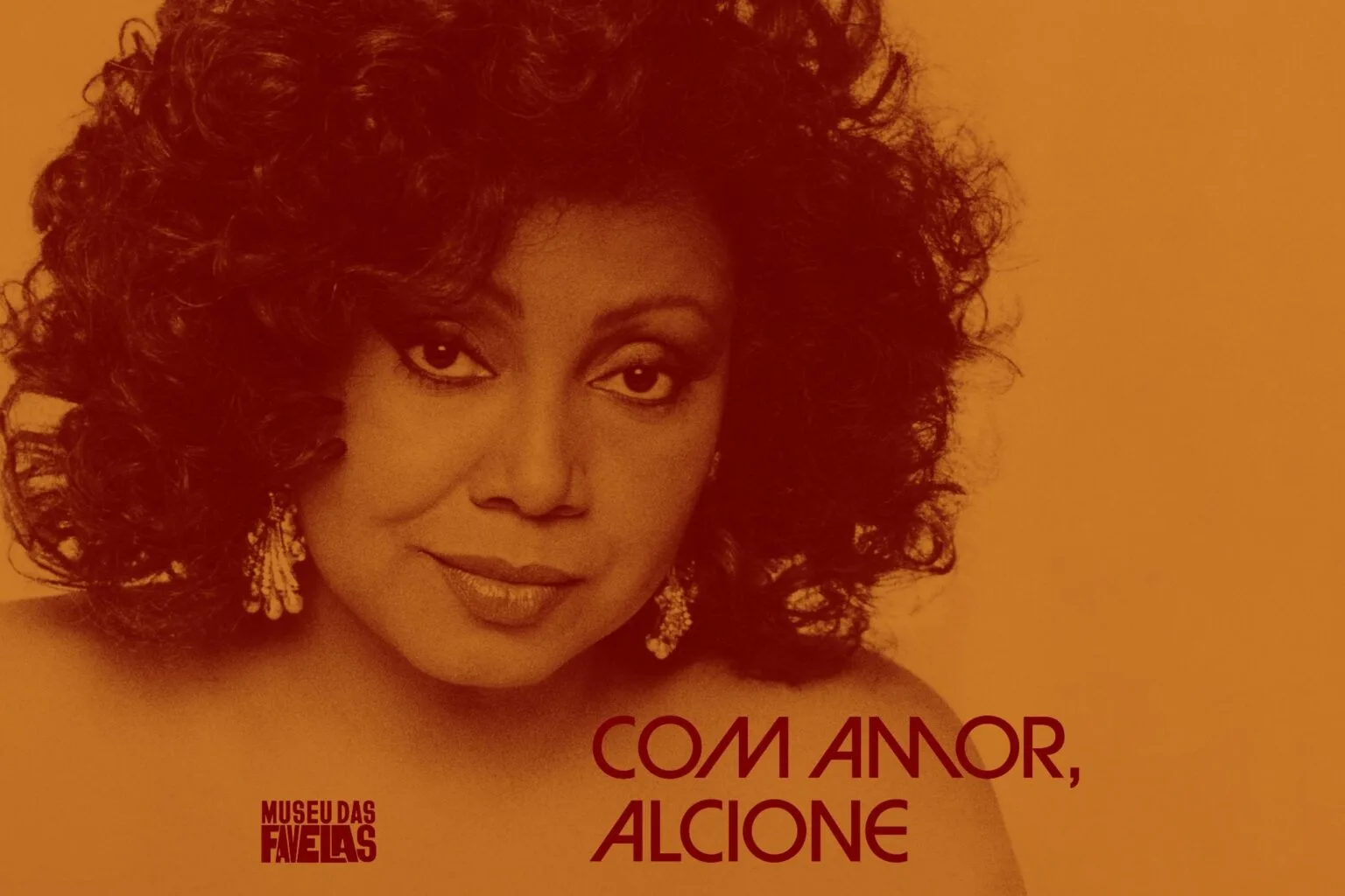 Banner da exposição "Com amor, Alcione"