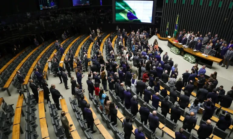 Só um terço dos partidos explicou controle de emendas parlamentares