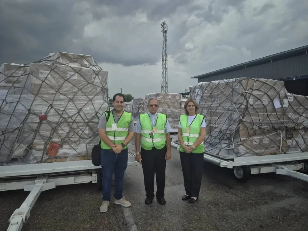 Estados Unidos enviam ajuda humanitária a Cuba, mas mantêm asfixia energética e pressão econômica