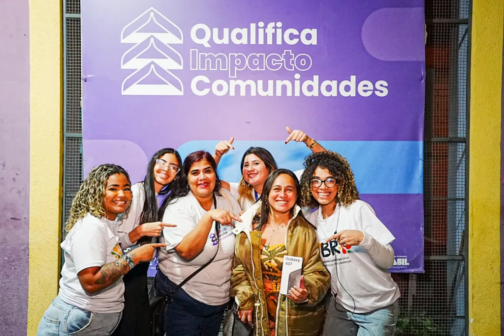 Projetos incluem capacitações nas áreas de tecnologia e mídias digitais, como o "Qualifica Impacto Comunidades"