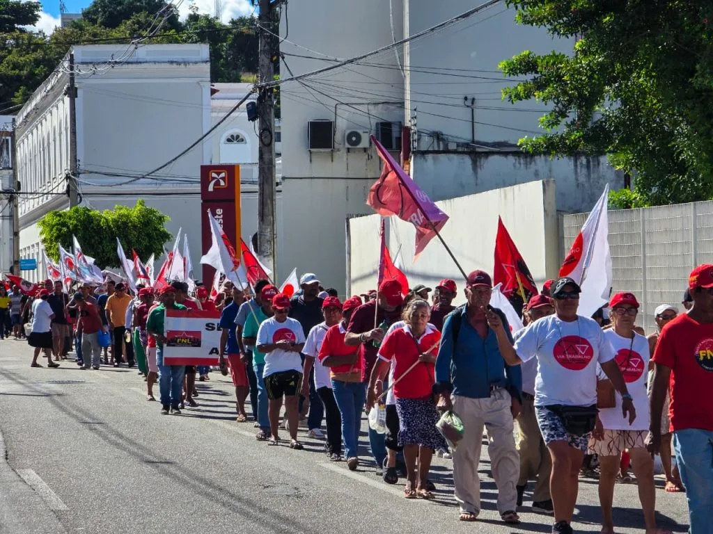 Sem Terra mobilizados em Maceió