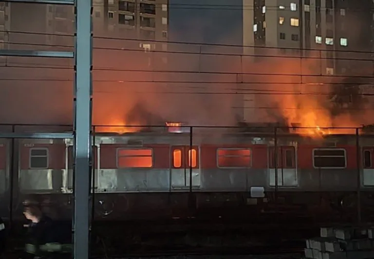 Passageiros relatam transtorno após fogo em linha de trem privatizada por Tarcísio; veja