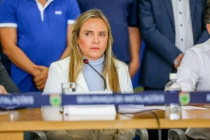 DF: Deputado questiona relação patrimonial de R$ 500 mil entre Celina Leão e empresário do transporte